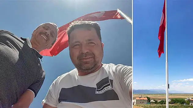 Yalıhüyük Belediyesi Türk Bayrağını göndere çekti