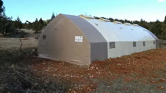 KOP'tan Derebucak'taki besicilere portatif barınak desteği