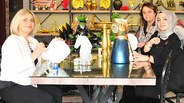 Konya'da hayallerin gerçeğe dönüştüğü atölye NEL ile 'Ben yaptım' mutluluğu