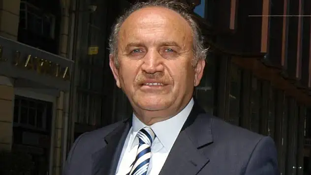 Koronavirüse yakalanan Kadir Topbaş'ın son durumunda gelişme yok