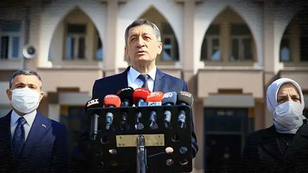 Bakan Selçuk'tan yüz yüze eğitim açıklaması! Derslere katılım oranı ne?