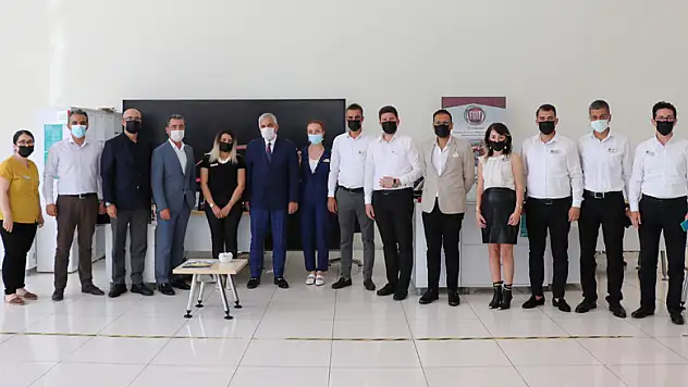 Jeep ve Alfa Romeo Bayileri Konya'da buluştu