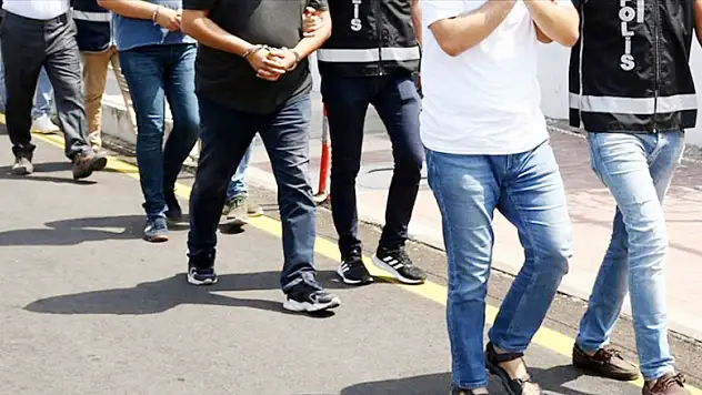 Ankara'da FETÖ'ye 'sınav' soruşturması: 10 gözaltı kararı