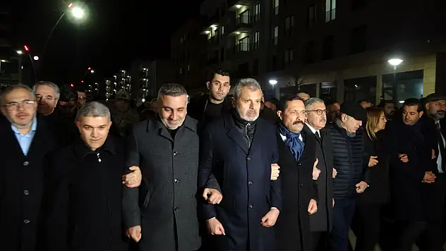 6 Şubat depreminin ağır yaralı kentinde hüzün hakim!