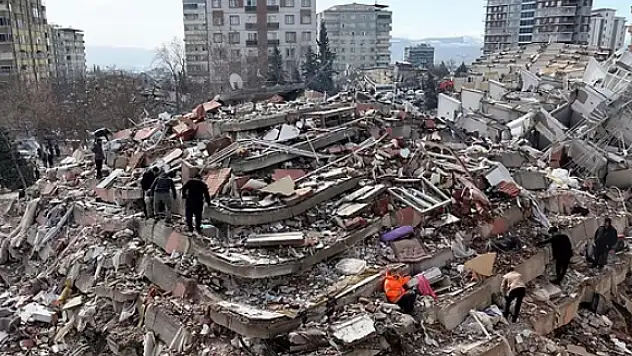 6 Şubat depremlerinin yıldönümünde bilimsel uyarı