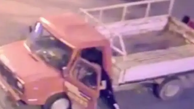 Konya'daki küs eşiyle görüşüp barışabilmek için iki ayrı kamyonet çaldı