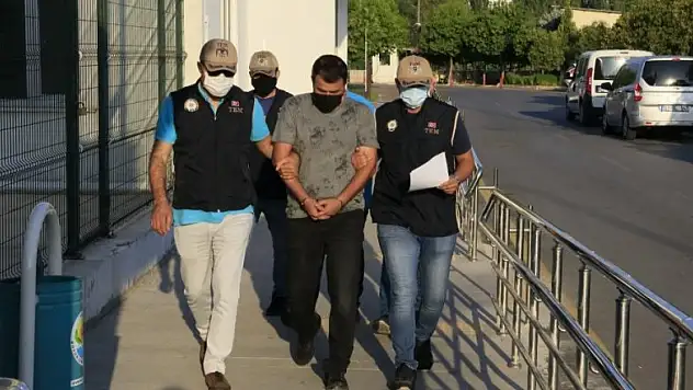 FETÖ'nün askeri yapılanmasına operasyon: 10 gözaltı