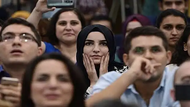 Cumhurbaşkanı Erdoğan: '15 bin yeni öğretmen ataması daha yapacağız'