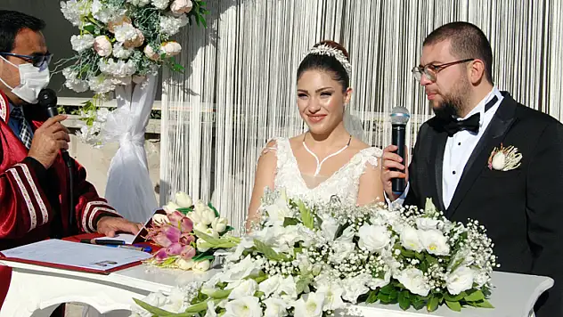 Melisa İle Batuhan Bir Ömür Boyu Mutluluk İçin Evet Dediler