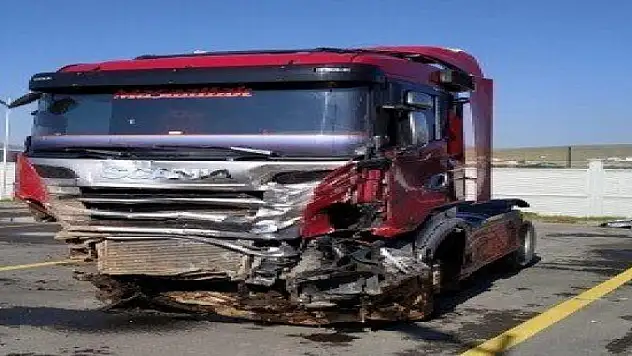 Tır şebekesinin şifresini polis çözdü