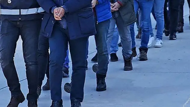 Konya merkezli FETÖ operasyonu: 7 gözaltı