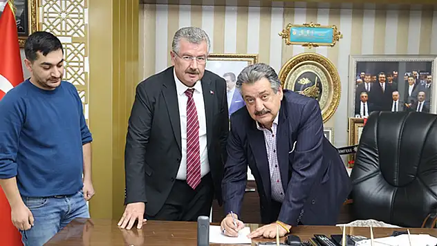 Kale vekâletini Özkan Taşpınar'a verdi