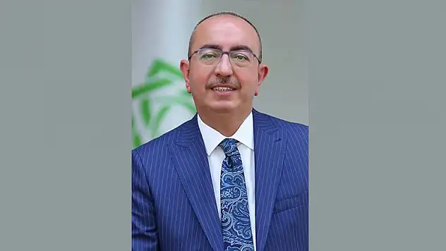 Başkan Kavuş 'Geleceğimiz öğretmenlerimizin ellerinde şekillenecektir'