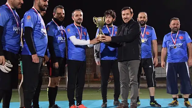 Basın Turnuvası'nın şampiyonu Pusula