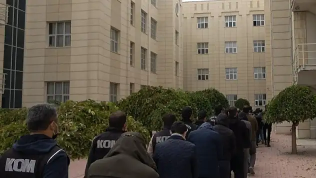 Konya merkezli FETÖ operasyonunda gözaltı sayısı 17'ye yükseldi