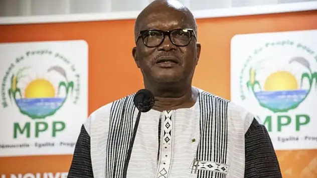 Burkina Faso'da darbe girişimi.. Cumhurbaşkanı alıkonuldu!