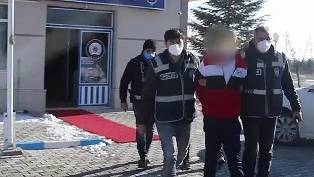 Konya'da 15 gurbetçinin evinden hırsızlık yapan 3 zanlı tutuklandı