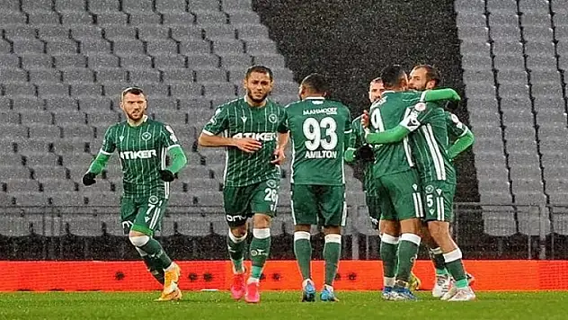 Konyasporlu futbolcuların küfürlü paylaşımı tepki çekti