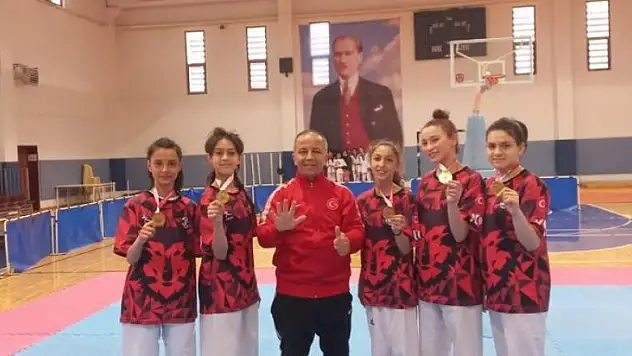 Konya Han Tekvando Takımı'nın büyük başarı