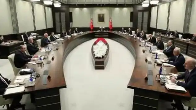 Kabine yarın toplanacak: Ekonomi ve Ukrayna-Rusya savaşı gündemde