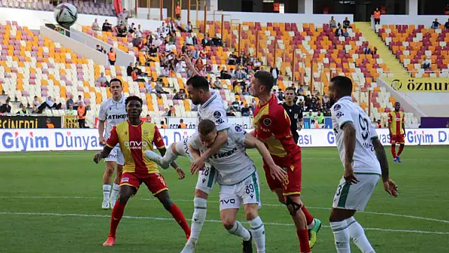 Spor Toto Süper Lig: Yeni Malatyaspor: 2 - Konyaspor: 3