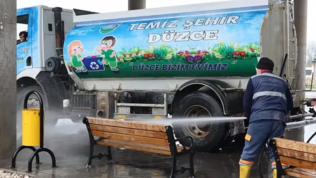 15 bin tona yakın çöp toplandı
