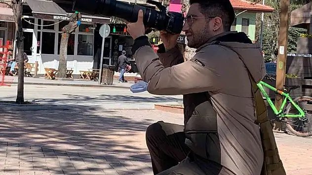 Genç doktor şehir şehir gezip doğa gözlemi yapıyor