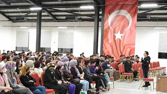 Yurtlarda öğrencilere 'terör uyarısı'