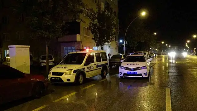 'Paranı getirdim' deyip pompalı tüfekle ateş açtı: 1 yaralı