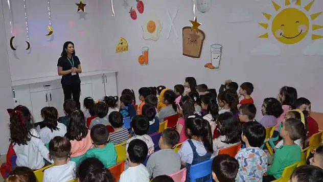 Sular Vatan Hastanesi'nden, 'Sağlık ellerimizde' etkinliği