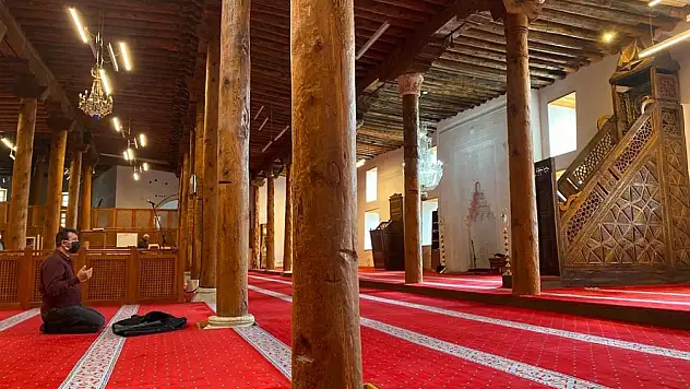 8 asırlık cami UNESCO Dünya Miras Listesi'ne mi giriyor?