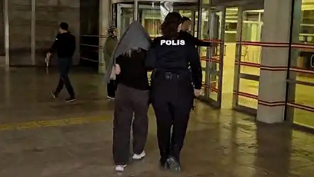 96 yıl ve 53 yıl hapis cezalı iki firari saklandıkları ilçelerde yakalandı