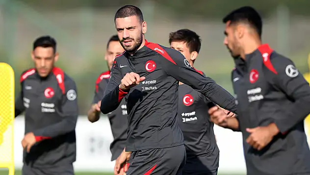 A Milli Takım, Karadağ maçı hazırlıklarına basına kapalı devam etti