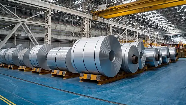 AB, çelik ithalatını yüzde 15 azaltmayı hedefliyor