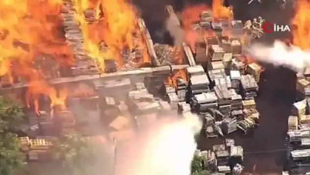 ABD'de palet fabrikasında korkutan yangın