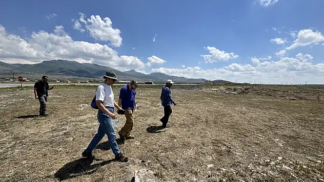 ABD'li uzman Konya'daki obrukları inceledi