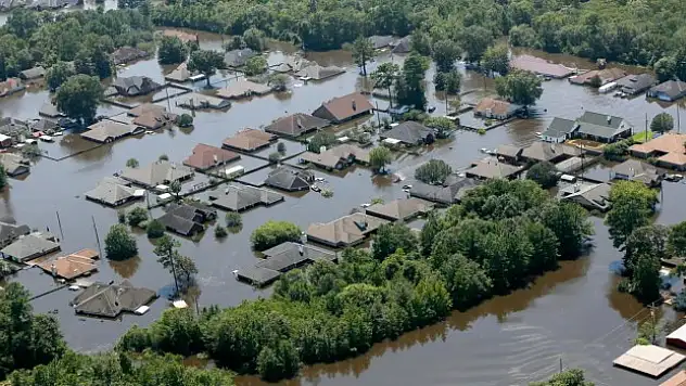 ABD ve İran'da sel felaketi: 113 ölü