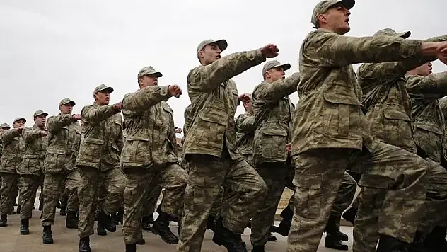 Ağustos celbi askerlik yerleri açıklandı: E-devlet'ten anında sorgulama!