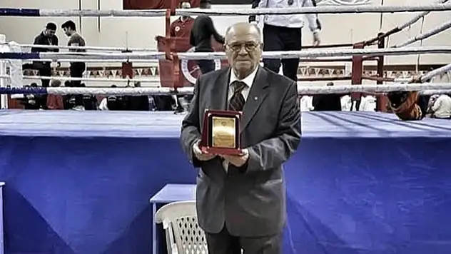 Ahmet Tufan Karabayraktar hayatını kaybetti! Ahmet Tufan Karabayraktar kimdir? Ahmet Tufan Karabayraktar kaç yaşında öldü ? Ahmet Tufan Karabayraktar nereli? Ahmet Tufan Karabayraktar hangi spor dalı ile ilgilendi?