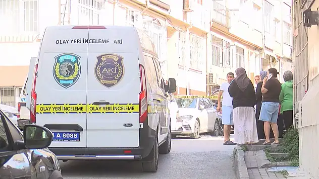 Aile faciası: Eşi ve çocuğunu öldürüp canına kıydı