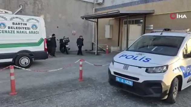 Aile içi tartışma faciayla bitti: Önce eşini sonra da kendisini vurdu!