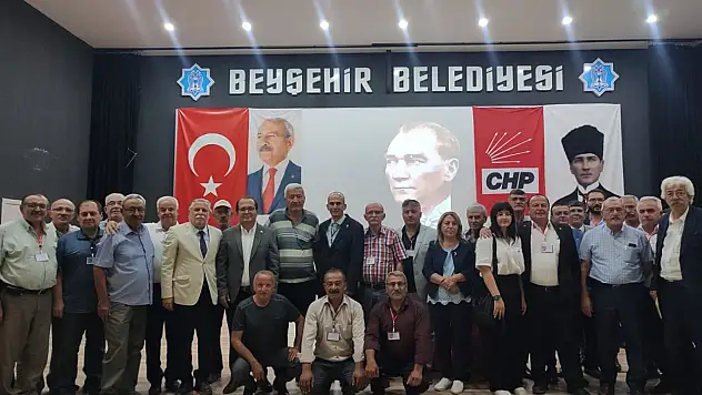 Akar, yeniden CHP Beyşehir ilçe başkanı seçildi