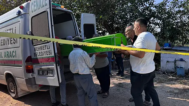 Akılalmaz cinayet! Tartıştığı oğlunu katletti, gelini ve torununu yaraladı