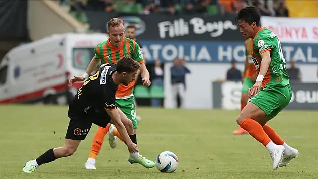 Alanyaspor ile Kayserispor berabere kaldı