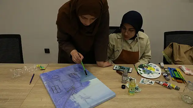 Ali Ulvi kurucu gençlik merkezi'nde güz dönemi heyecanı