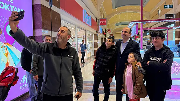 Altay'dan AVM çıkarması: Esnaf ve vatandaşla buluştu