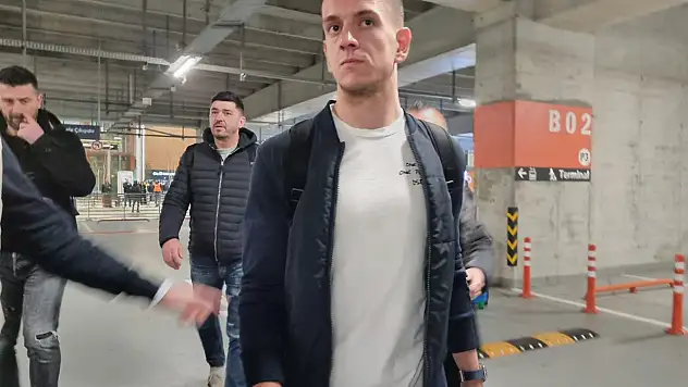 Amir Hadziahmetovic Beşiktaş için İstanbul da