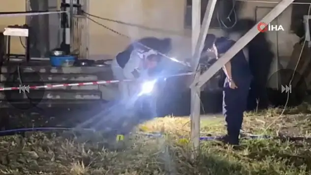 Annesinin çalıştığı yere gitti: Kan döktü!