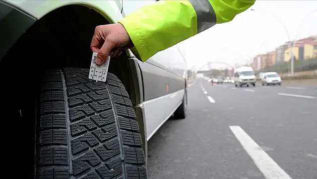 Araç sahipleri dikkat! Kış lastiği uygulamasında tarih değişti