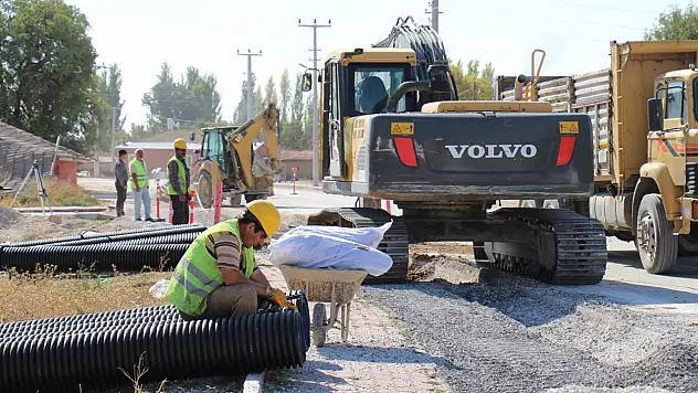 Aşağıpınarbaşı ve Yukarıpınarbaşı mahalleleri kanalizasyona kavuşuyor